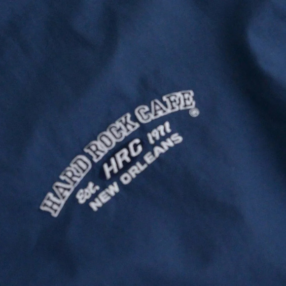 Hard Rock Cafe New Orleans Vintage Navy Pullover Windbreaker - Picture 8 of 9